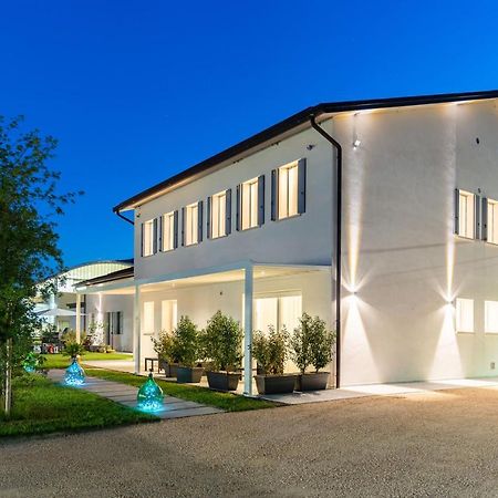 Tommyhouse Otel Borso del Grappa Dış mekan fotoğraf