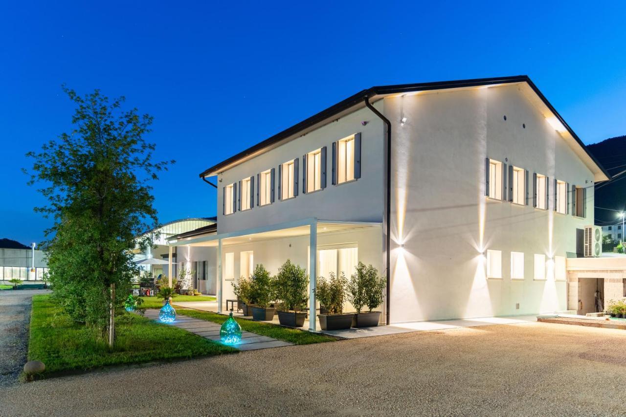 Tommyhouse Otel Borso del Grappa Dış mekan fotoğraf